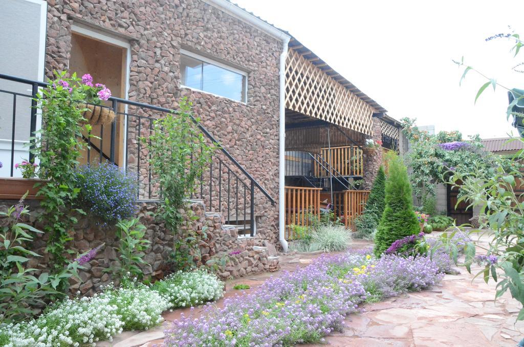 Guest House Fairy Tale Kaji-Say Ngoại thất bức ảnh