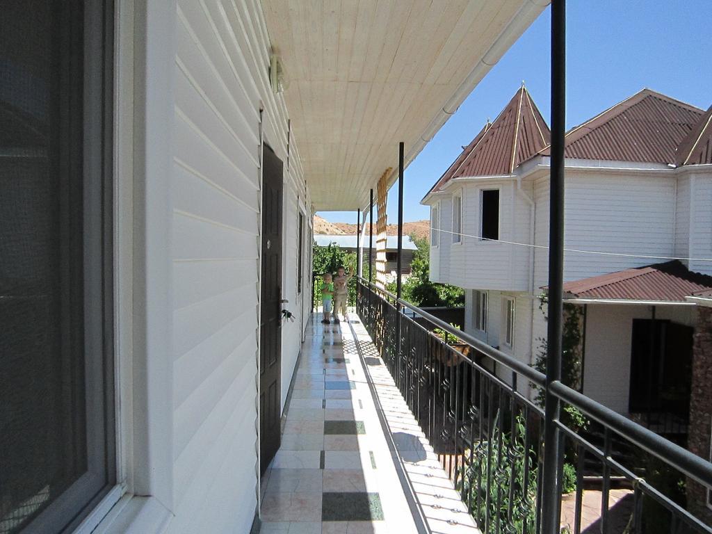 Guest House Fairy Tale Kaji-Say Ngoại thất bức ảnh